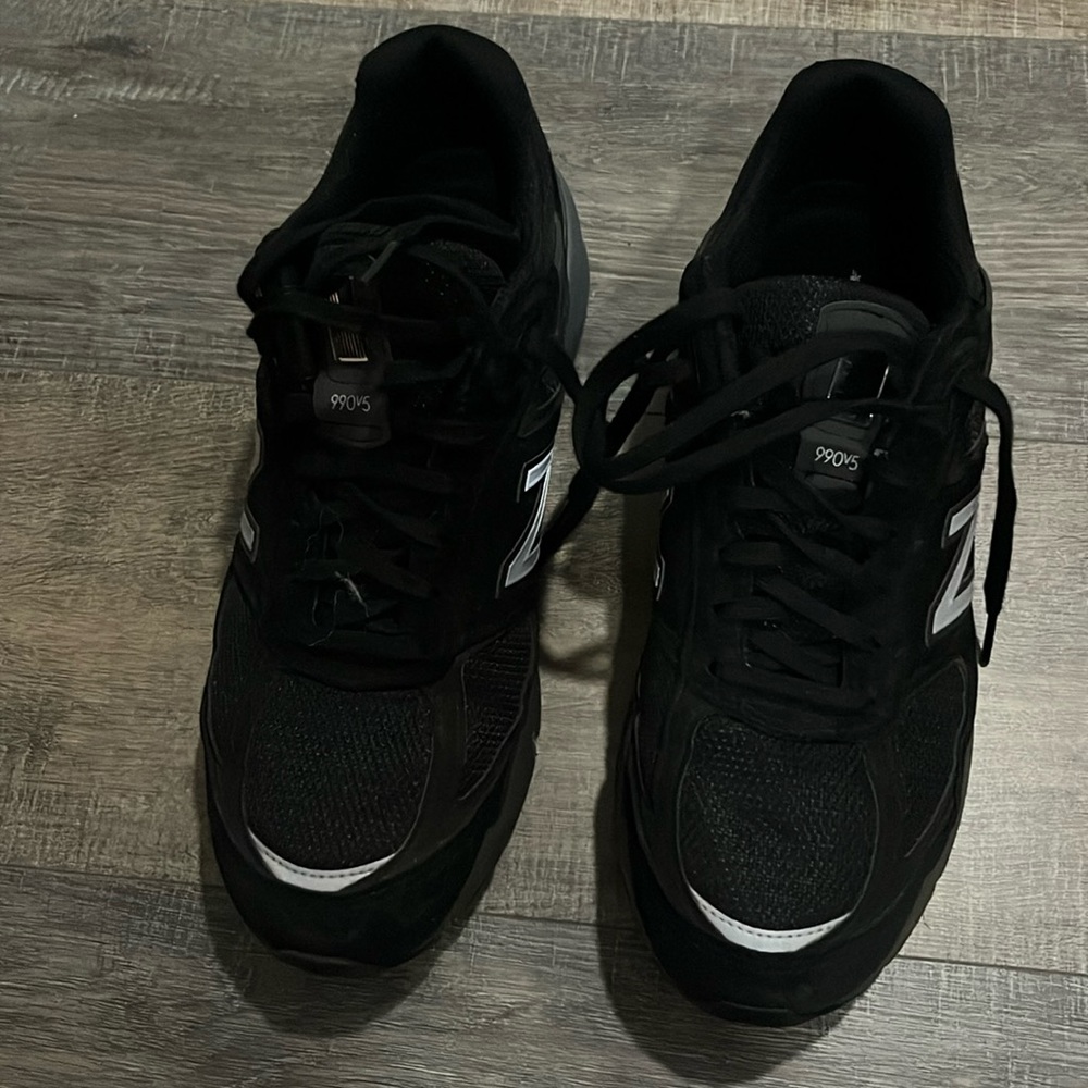 New balance 990v5